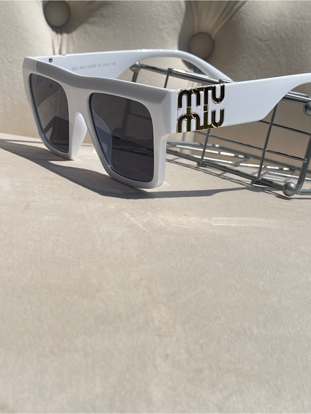 Luxury designer Sunglasses with Dark Gray Lenses and Gold Logo